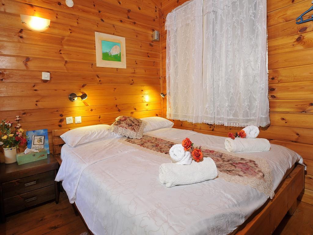 The Galilee Cabin Villa Arbel Rum bild